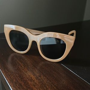 Le Specs Women’s Air Heart Sunglasses